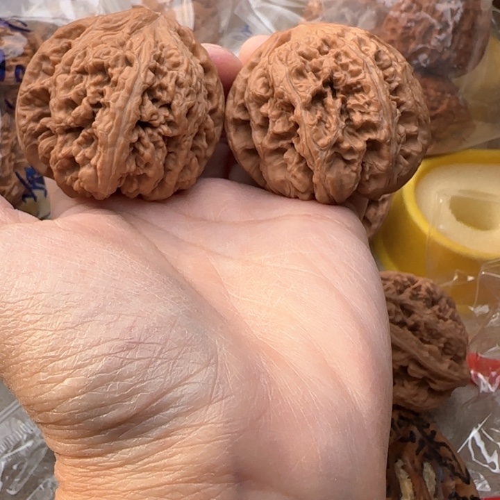 文玩核桃吊坠垄****具大粗筋