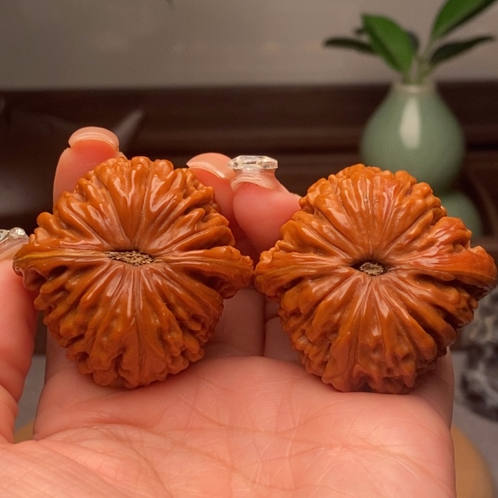 把件文玩核桃楼子
