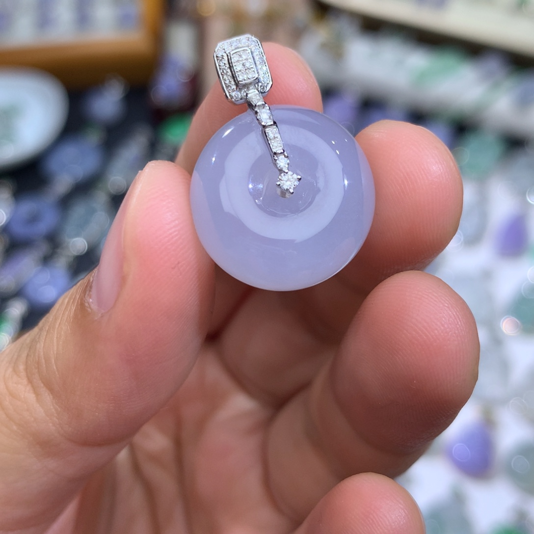 翡翠18K金镶嵌吊坠(不含链)签收后48小时鉴赏期