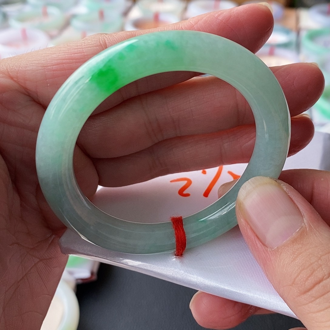 翡翠手镯未镶嵌5号链接