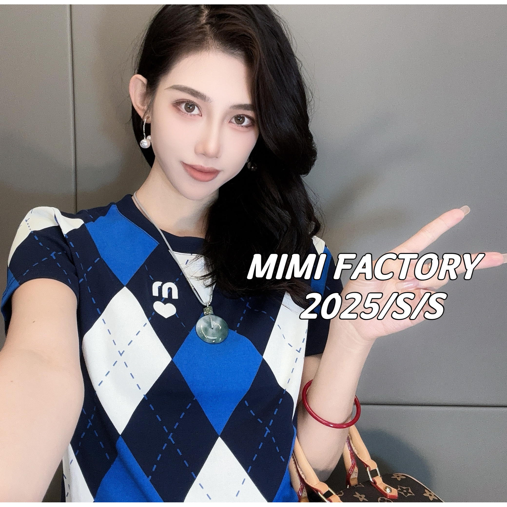 芈芈 2025新款短袖 满印撞色格子短袖T恤女时尚修身显瘦上衣XCTO