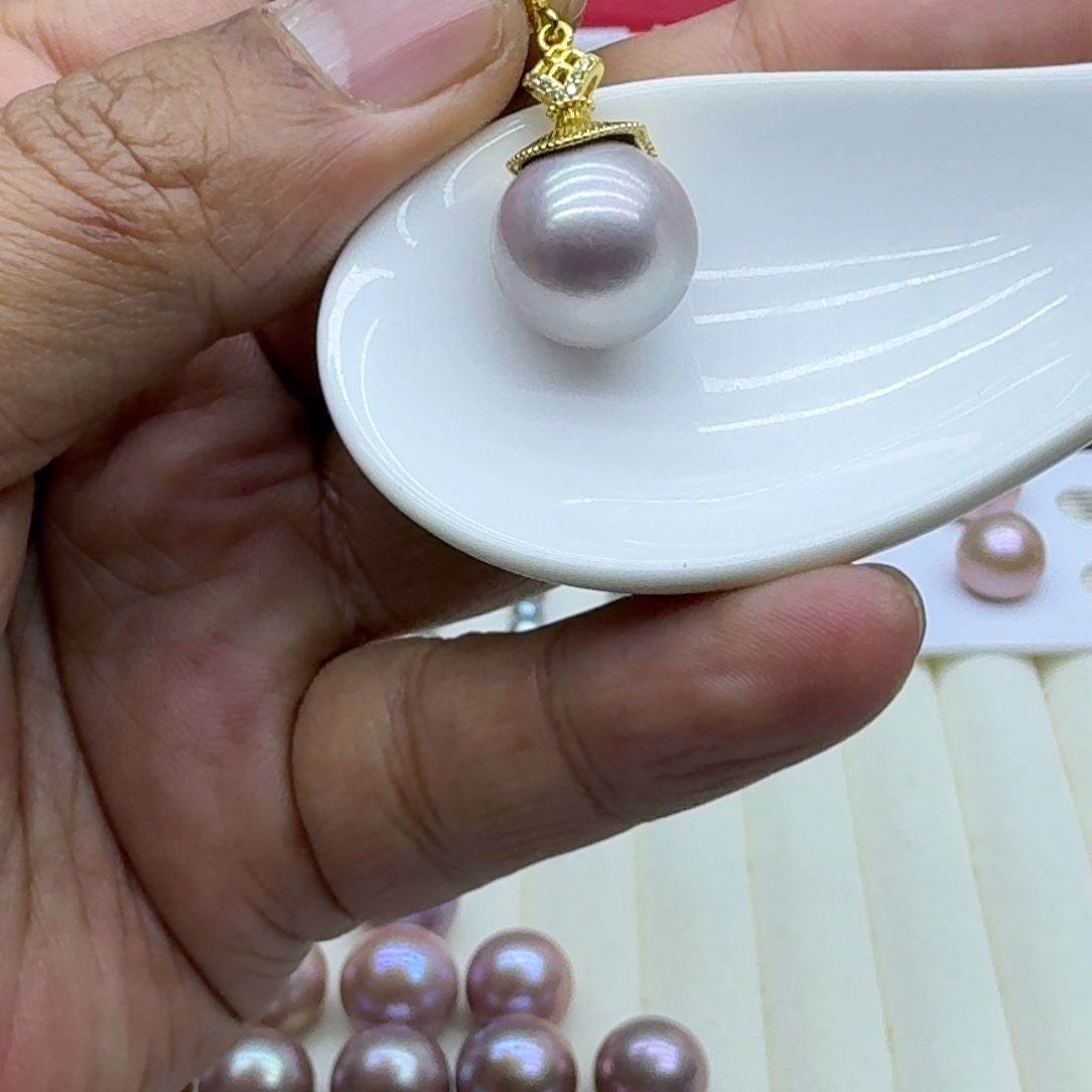 1****淡水珍珠颈饰未镶嵌