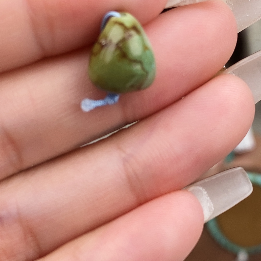 绿松石未镶嵌原矿