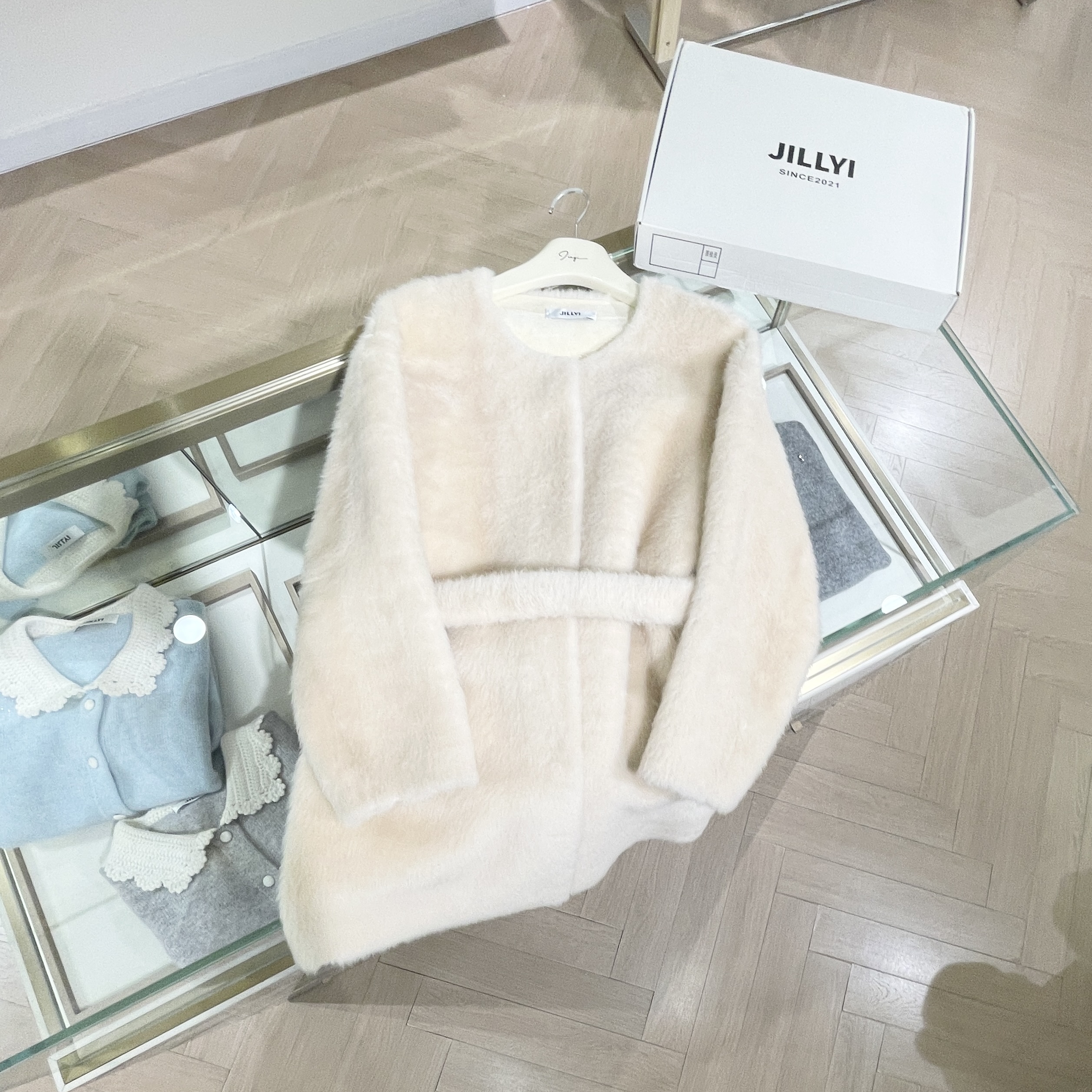 JILLYI【奶油特调】米色圆领中长款日常休闲风毛呢外套