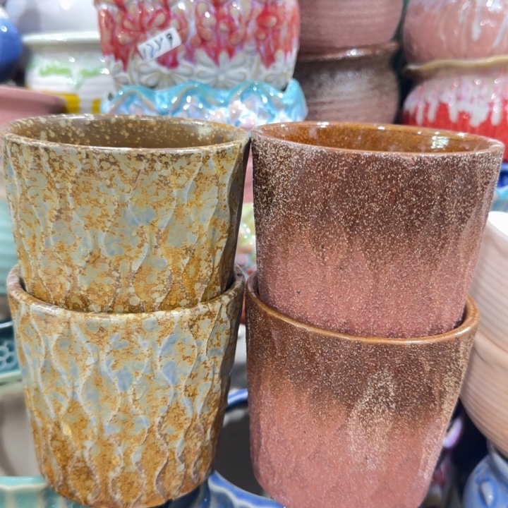 凑9块包邮，有孔，不清楚问客服