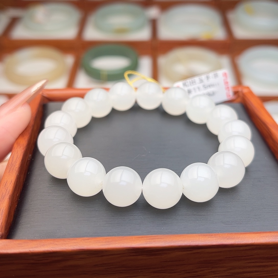 和田玉未镶嵌手串11.5mm