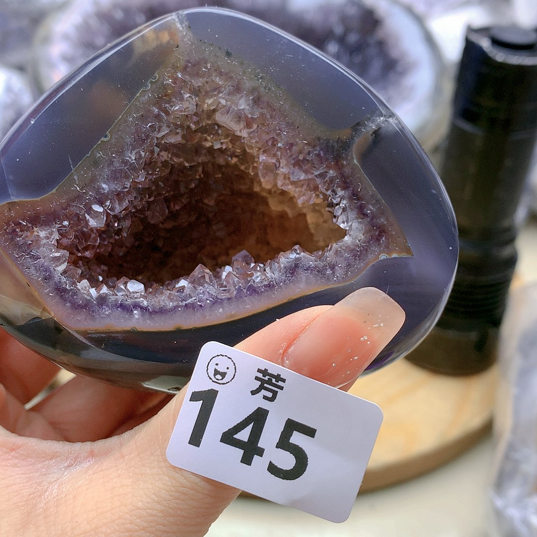 紫晶大型摆件（非配饰）未镶嵌