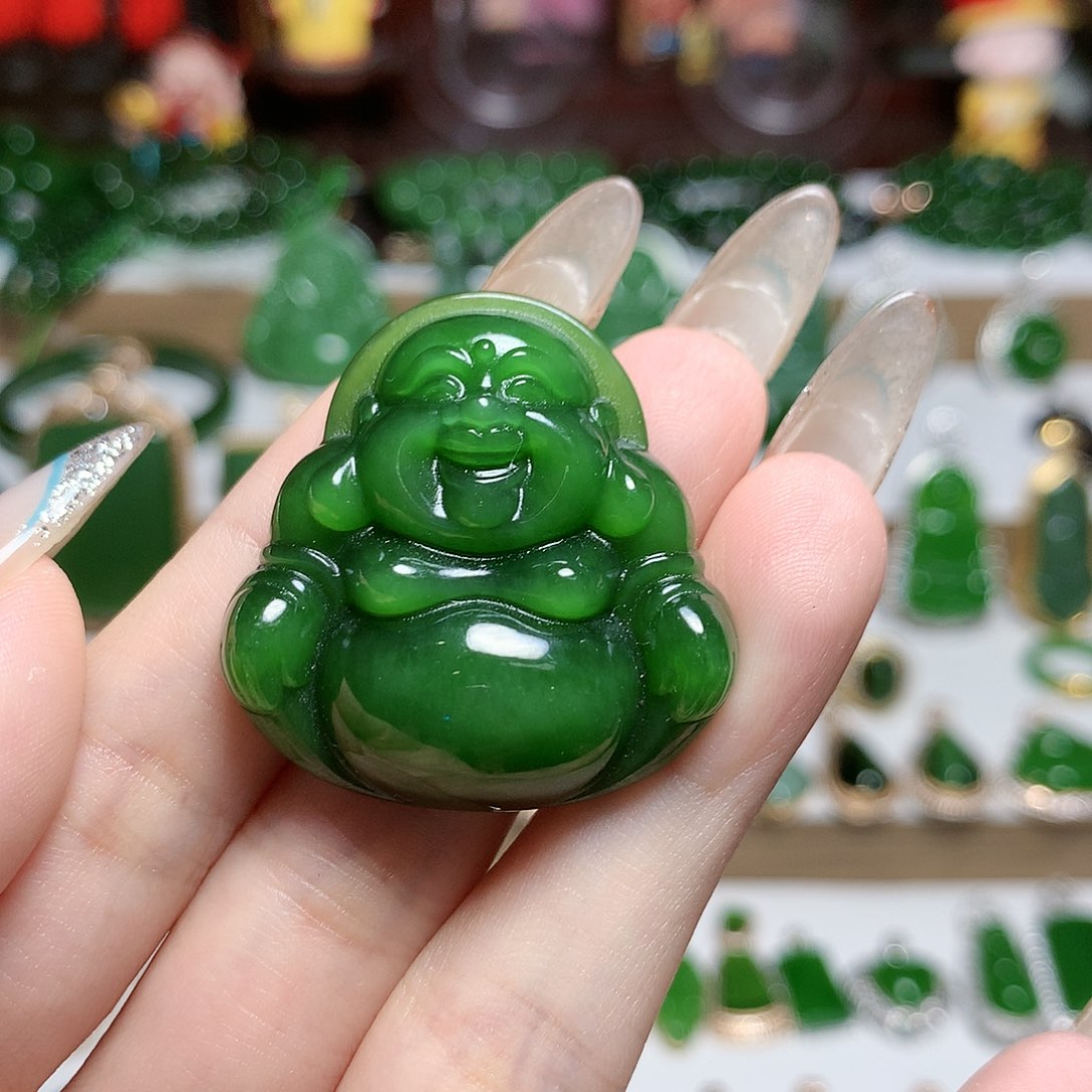 颈饰未镶嵌和田玉（碧玉）天***泪