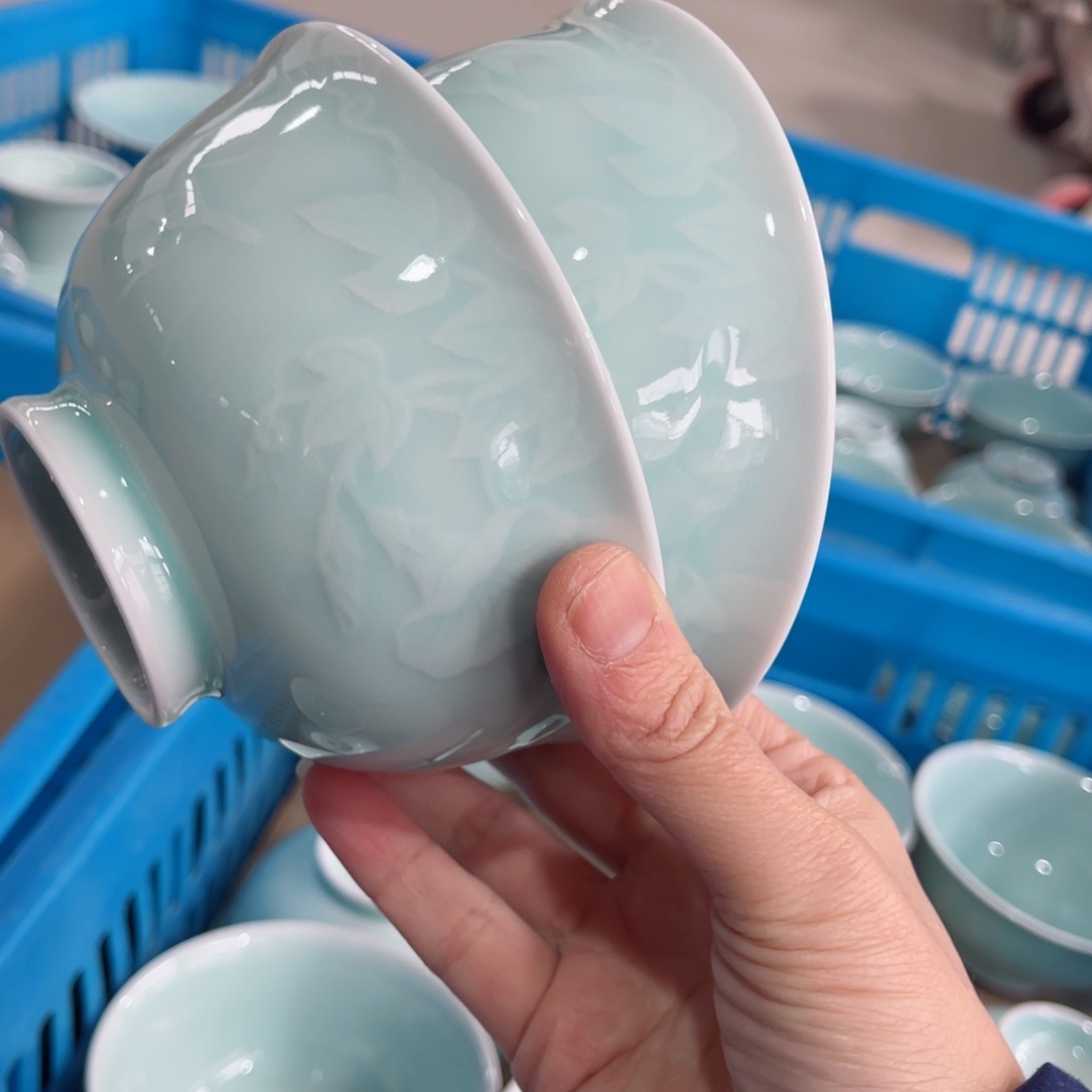 碗哈哈哈哈哈哈哈