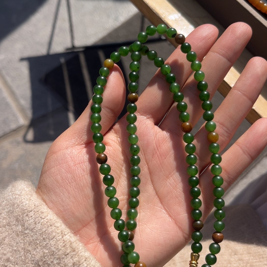 未镶嵌和田玉（碧玉）手链