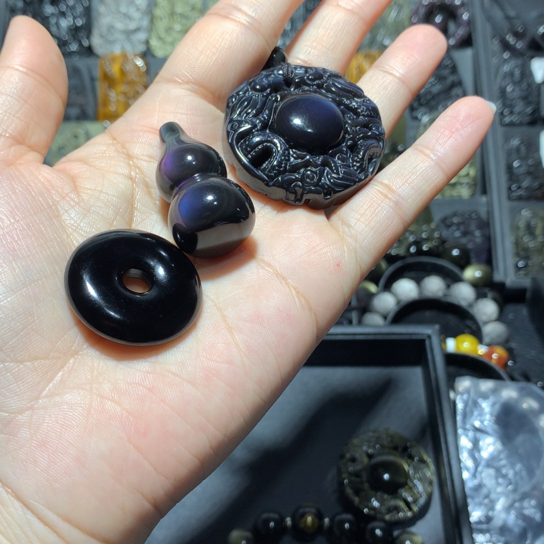 黑曜岩车挂未镶嵌M****g定制款