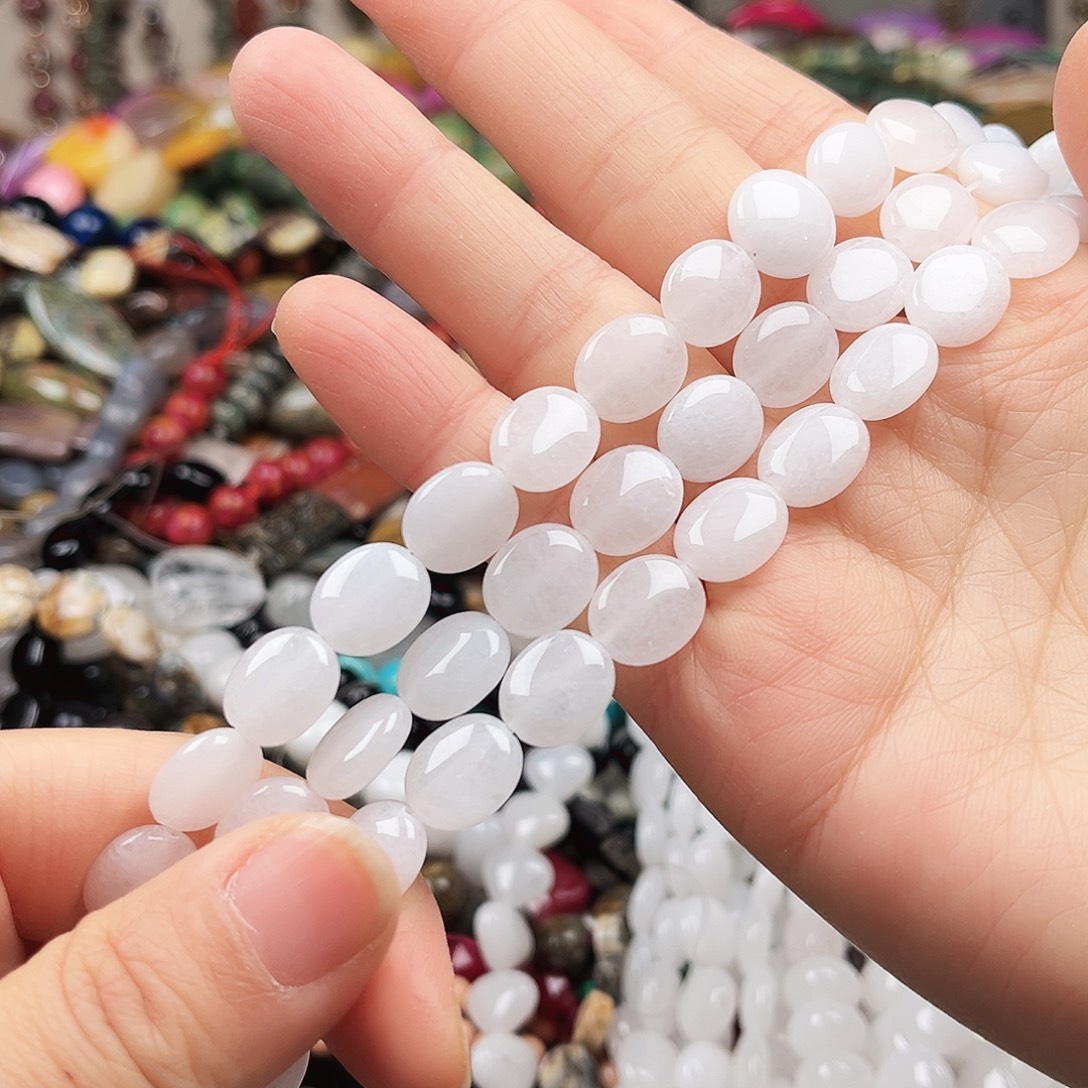 玛瑙/玉髓未镶嵌珠宝半成品白玉