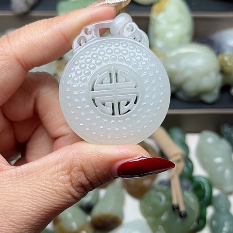 和田玉颈饰未镶嵌龍**神