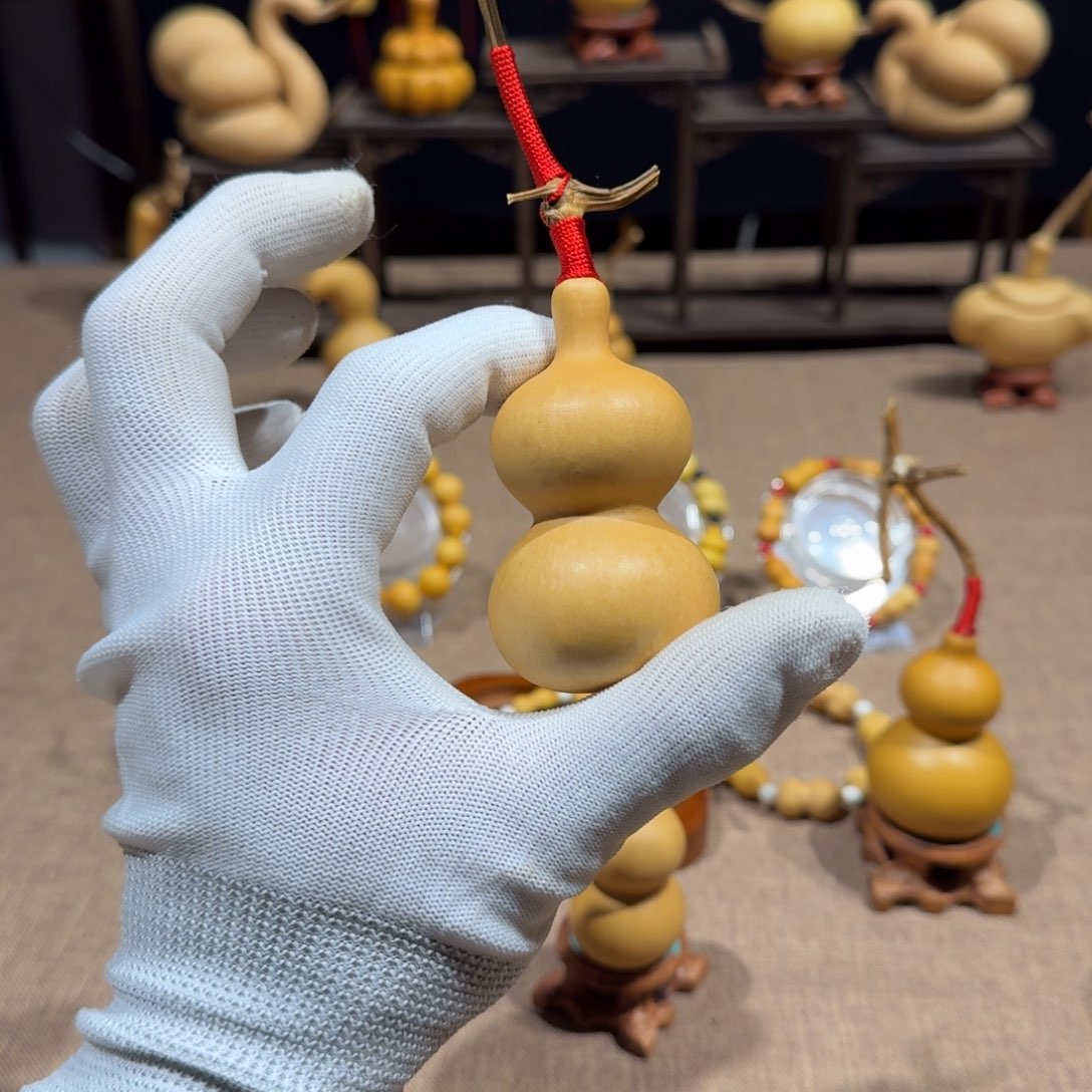 深***者手把宫廷八宝葫芦