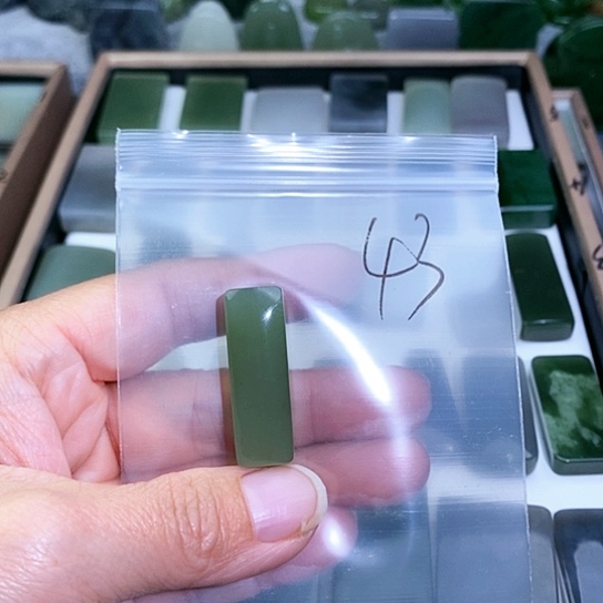 未镶嵌和田玉珠宝半成品