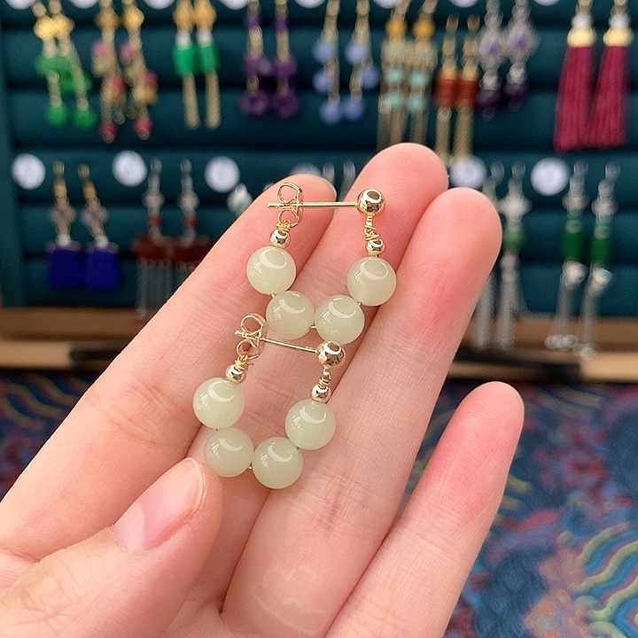 石英质玉耳钉合金421