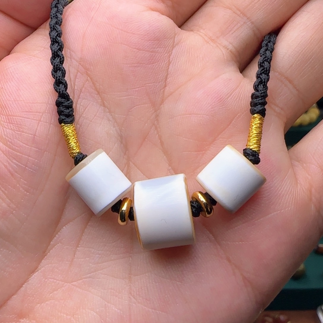 未镶嵌颈饰玛瑙/玉髓