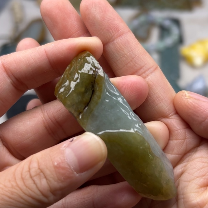 定制翡翠未镶嵌毛料