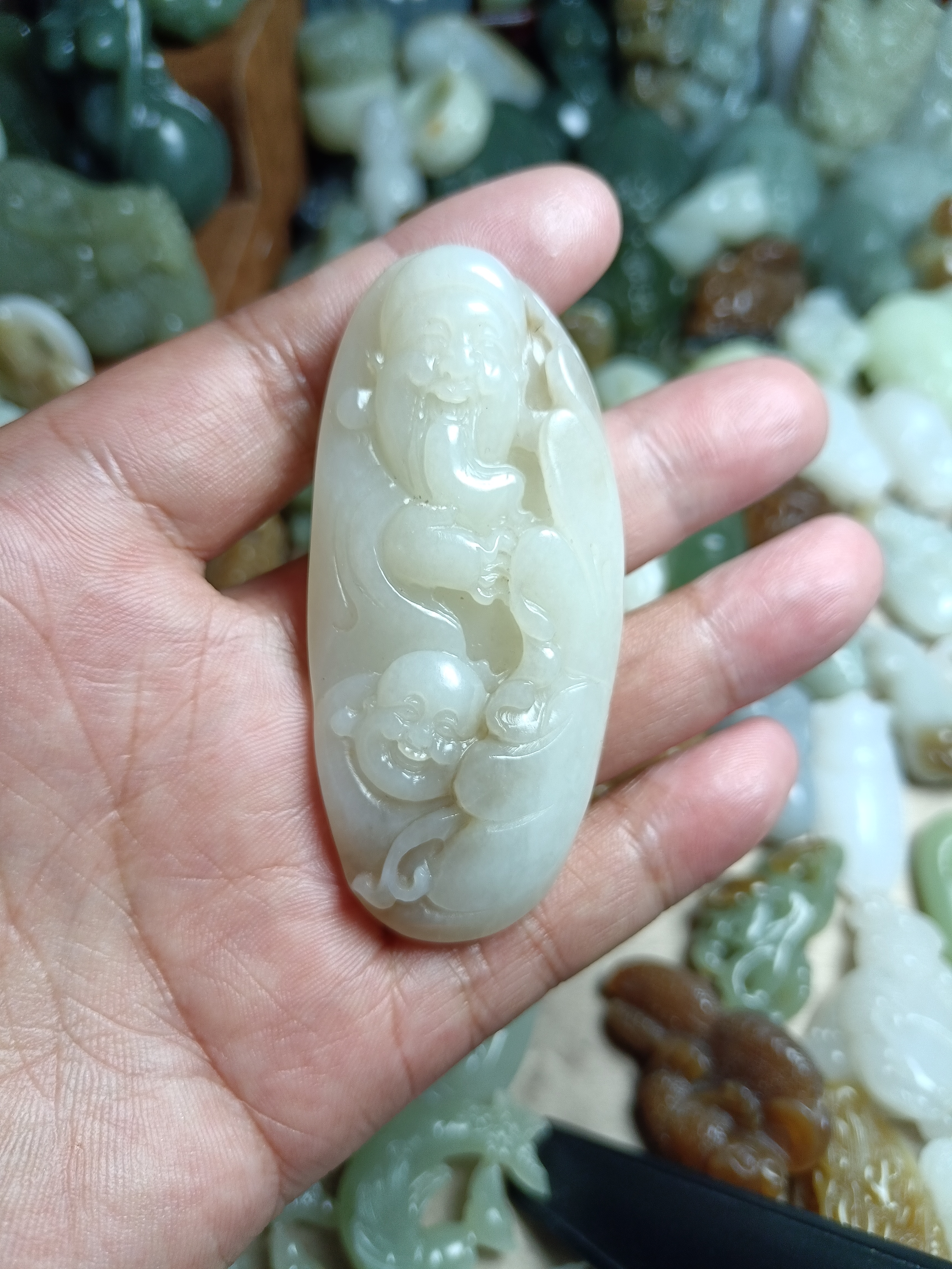 和田玉俄料俄糖财富双收挂件