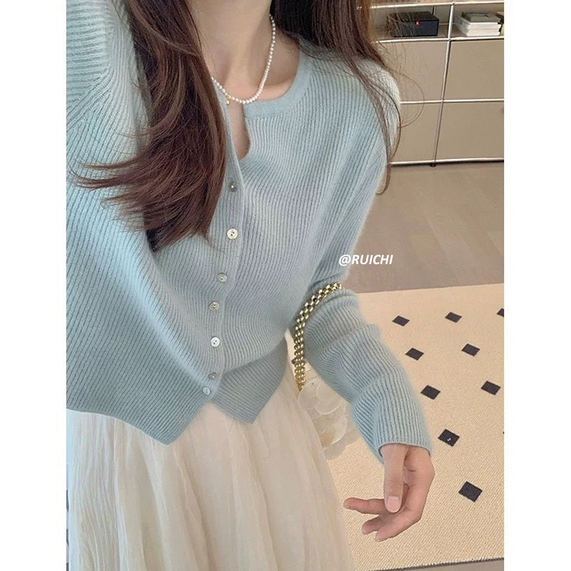 少女感温柔氛围慵懒风针织开衫上衣2025新款秋季小香风上衣