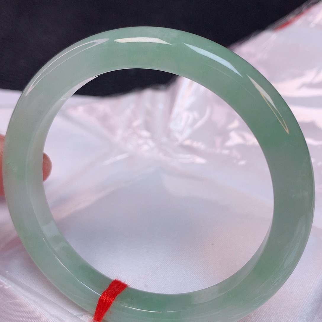 翡翠手镯未镶嵌55 翡翠手镯