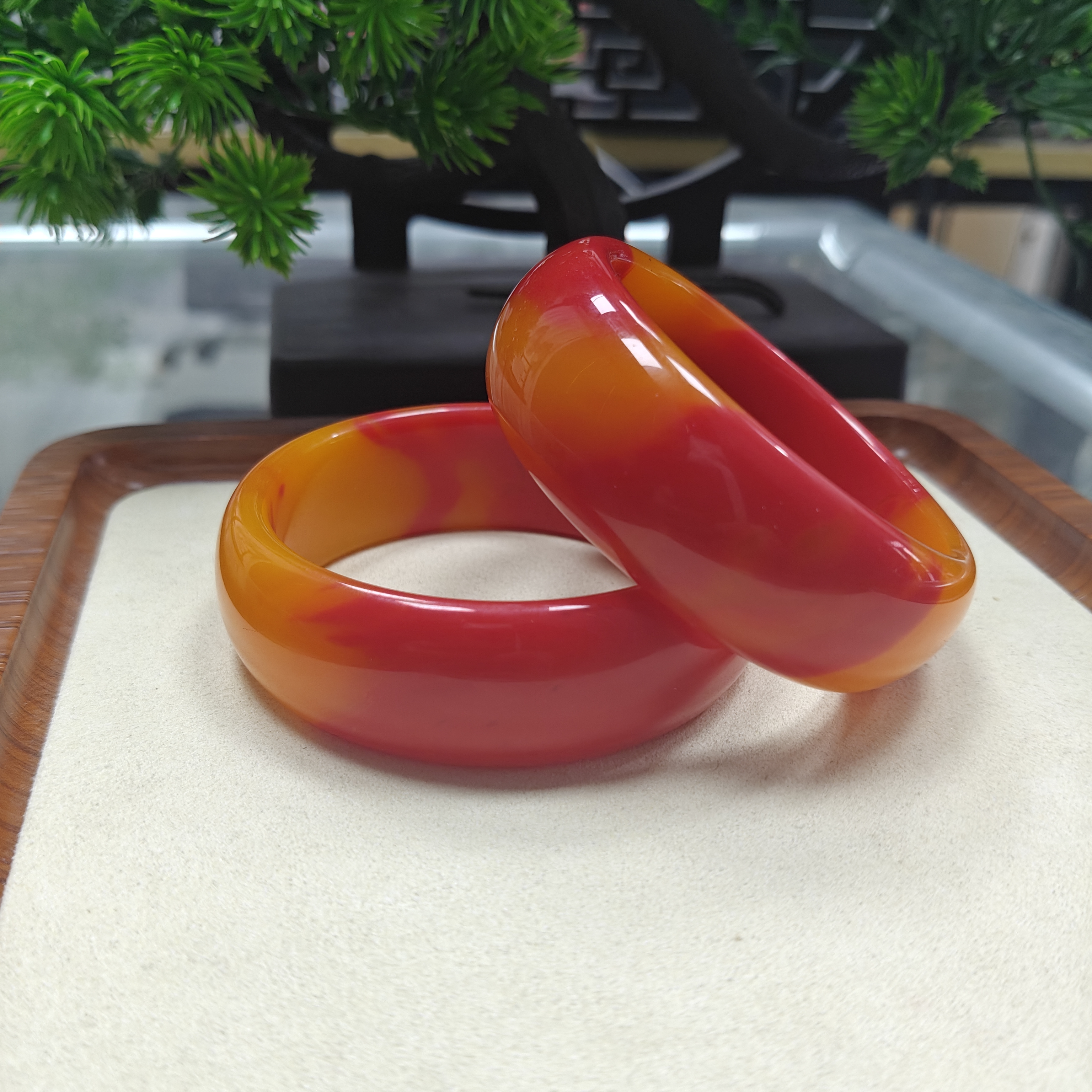 传世珍品天山血灵芝手镯收藏品