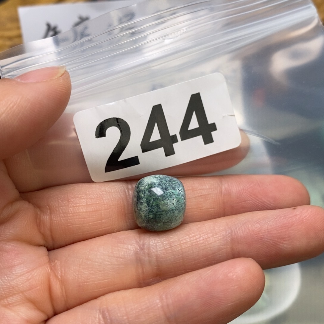 绿松石珠宝奇石未镶嵌一**?