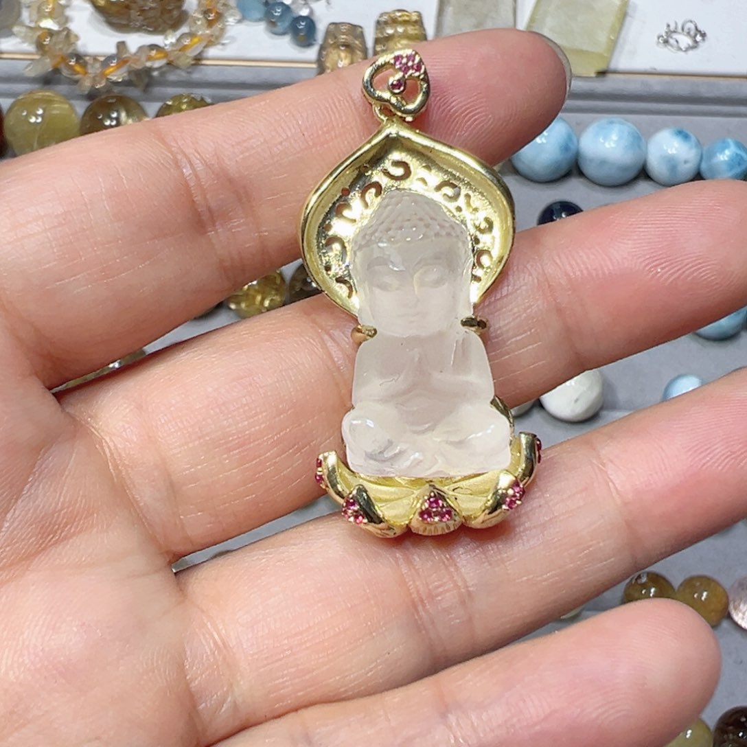 未镶嵌颈饰水晶天然