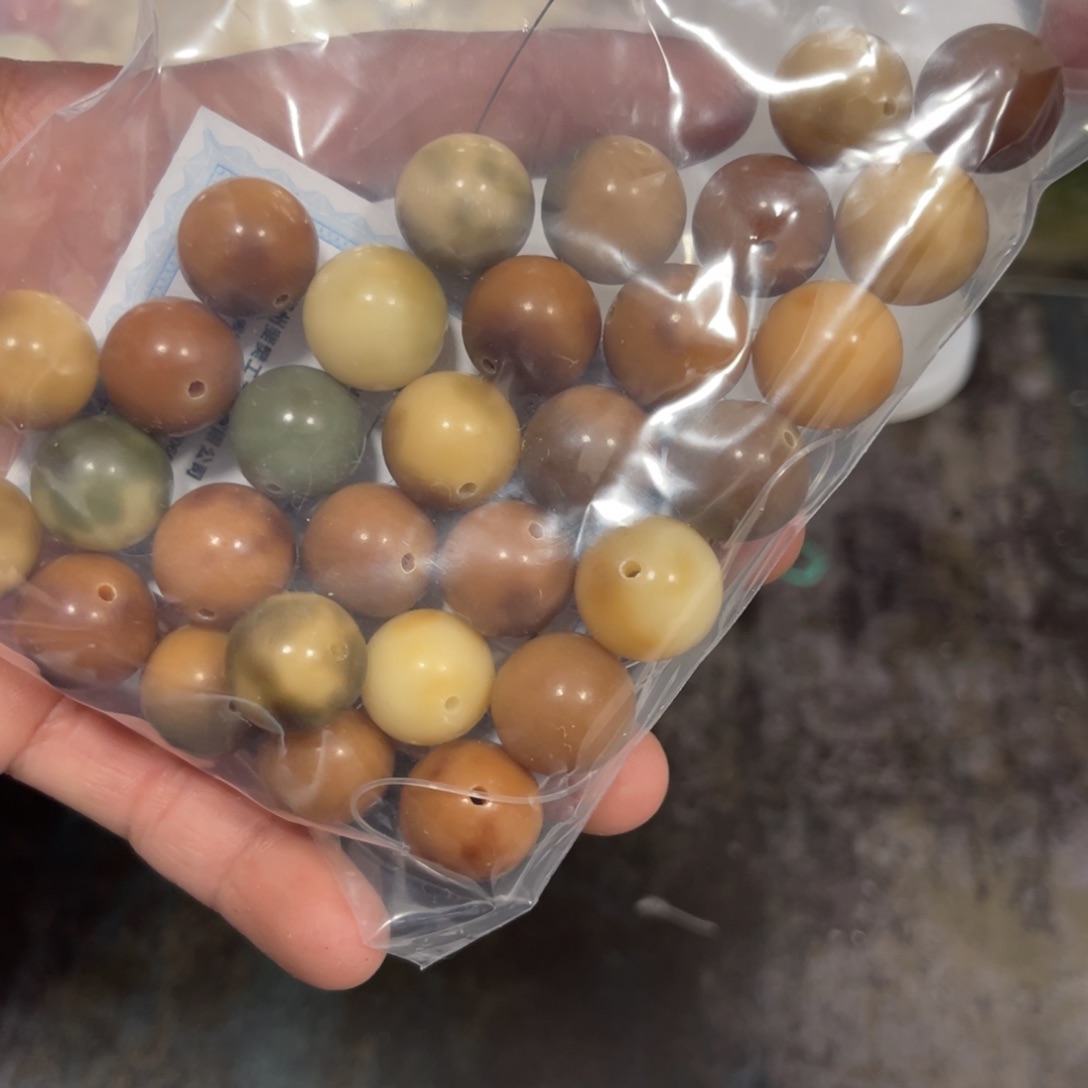 白玉菩提吊坠z 30/锅底