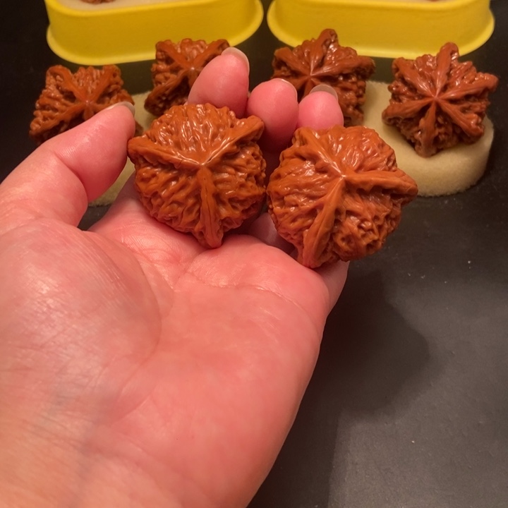 吊坠文玩核桃毛*工艺三棱
