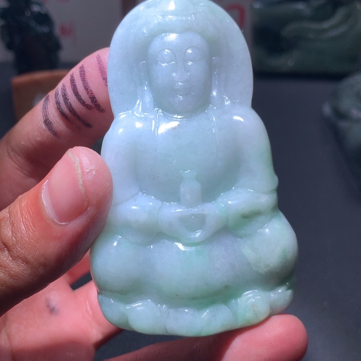 翡翠未镶嵌颈饰保真天然a货翡翠