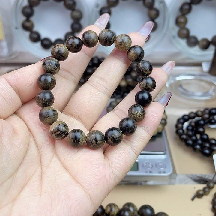 沉香手串用****9越南芽庄白奇玉化留疤嘤子虎斑