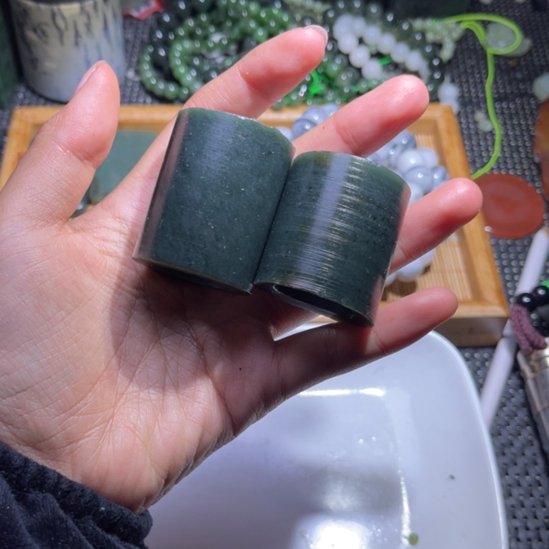 未镶嵌和田玉珠宝半成品立*