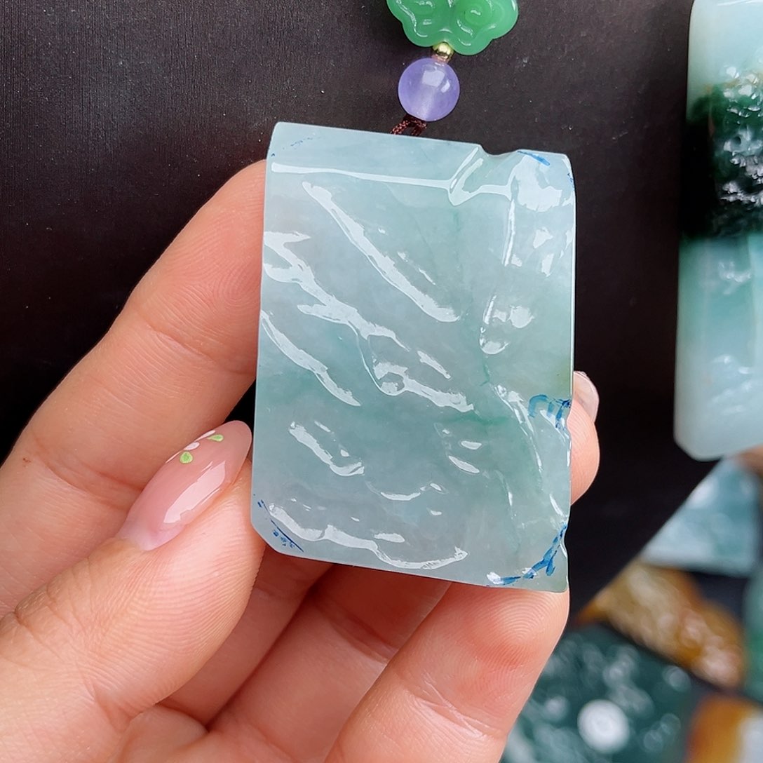 翡翠颈饰未镶嵌挂件