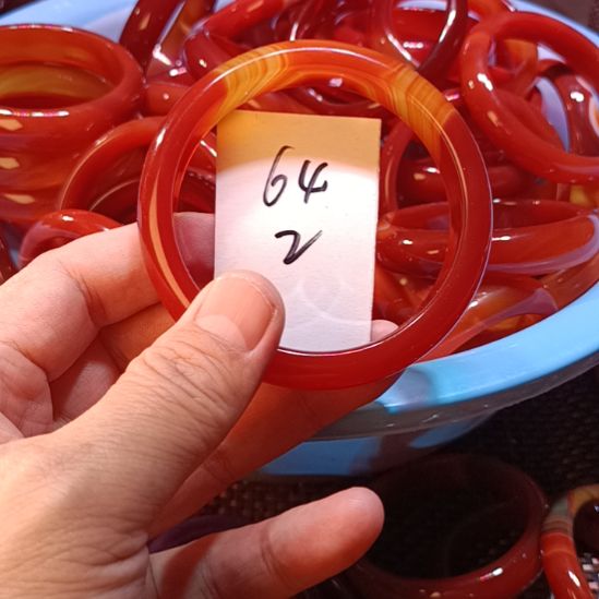 玛瑙/玉髓未镶嵌手镯