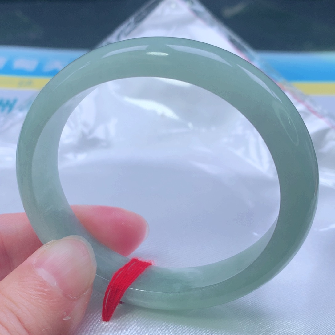 翡翠手镯（贵妃镯）未镶嵌0723号