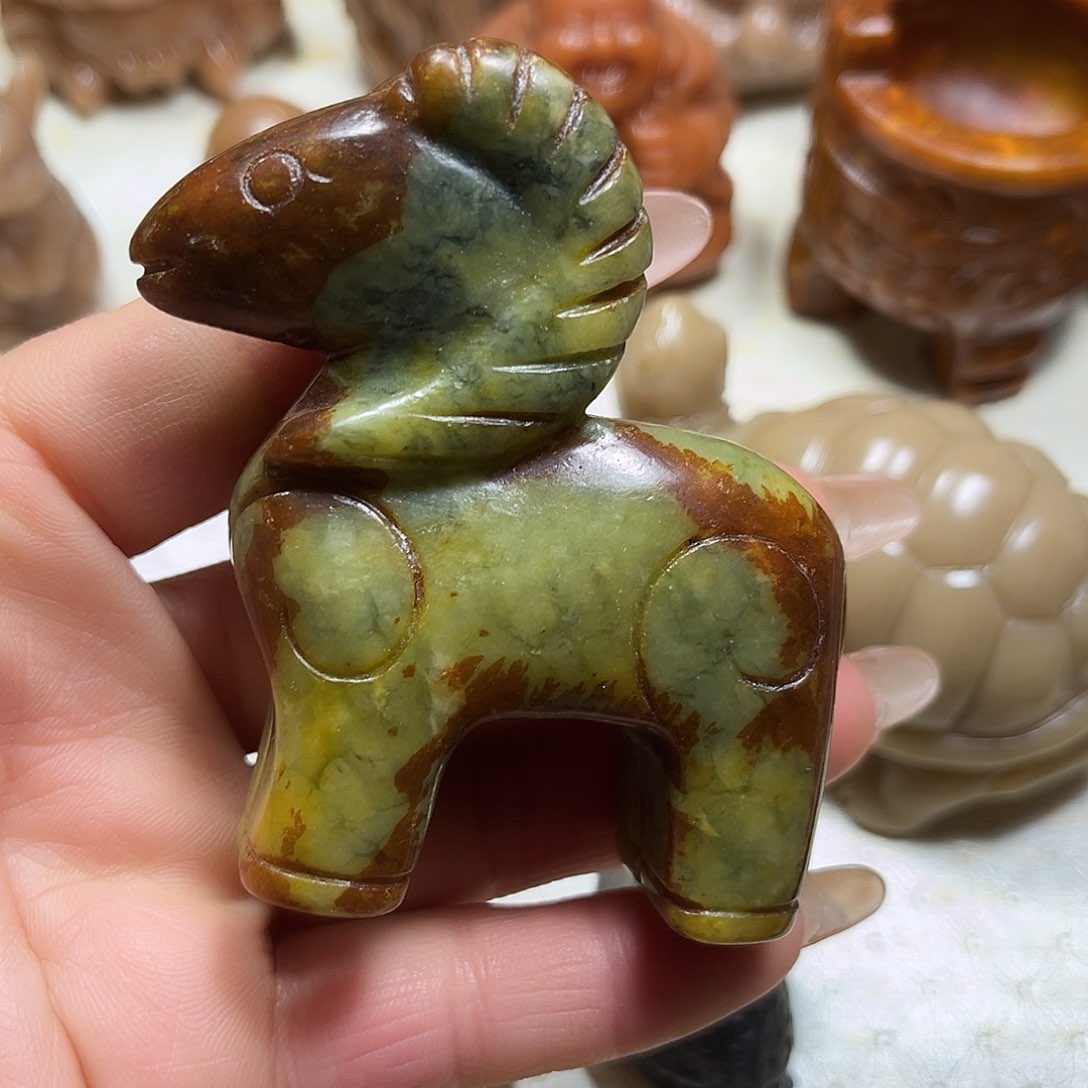 白玉菩提吊坠白玉菩提吊坠