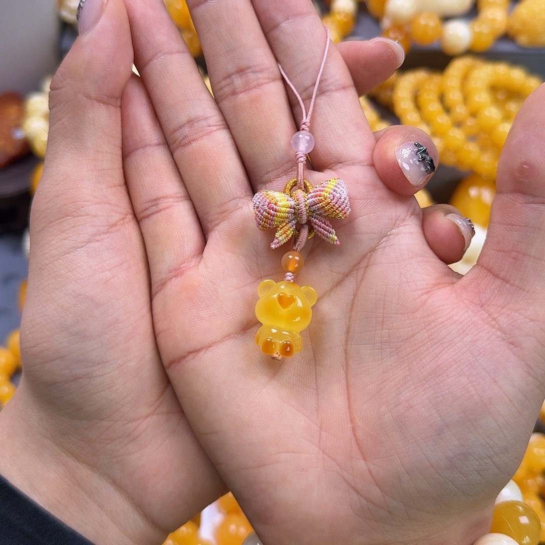 琥珀珠宝奇石未镶嵌