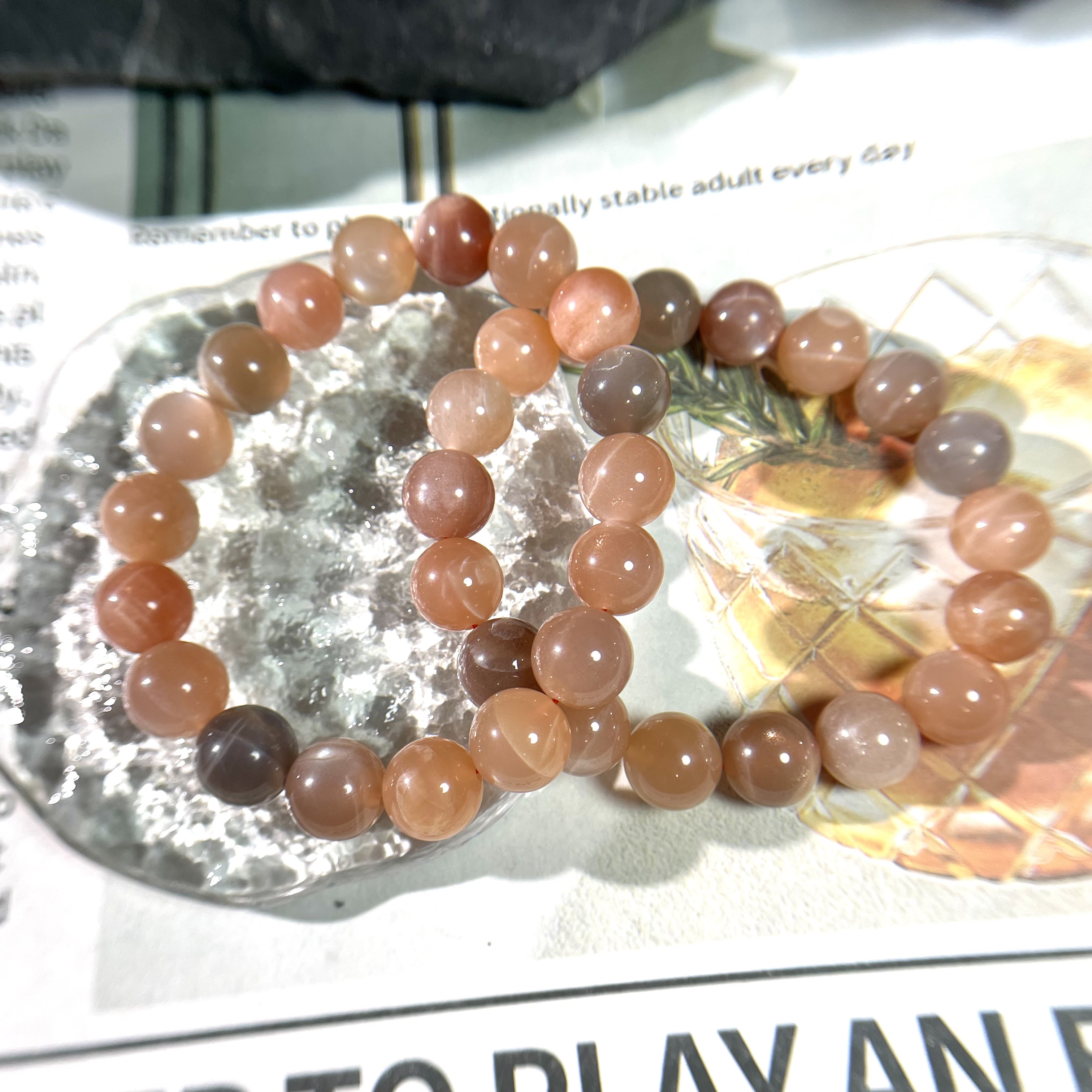 强光彩月光手串11mm+-5054