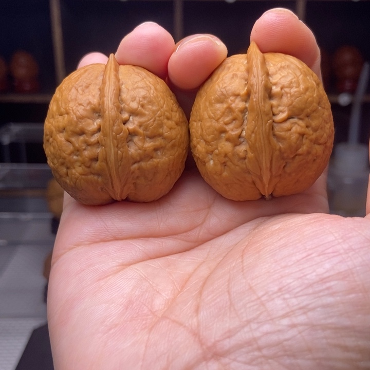 文玩核桃吊坠1粗筋大屁桃