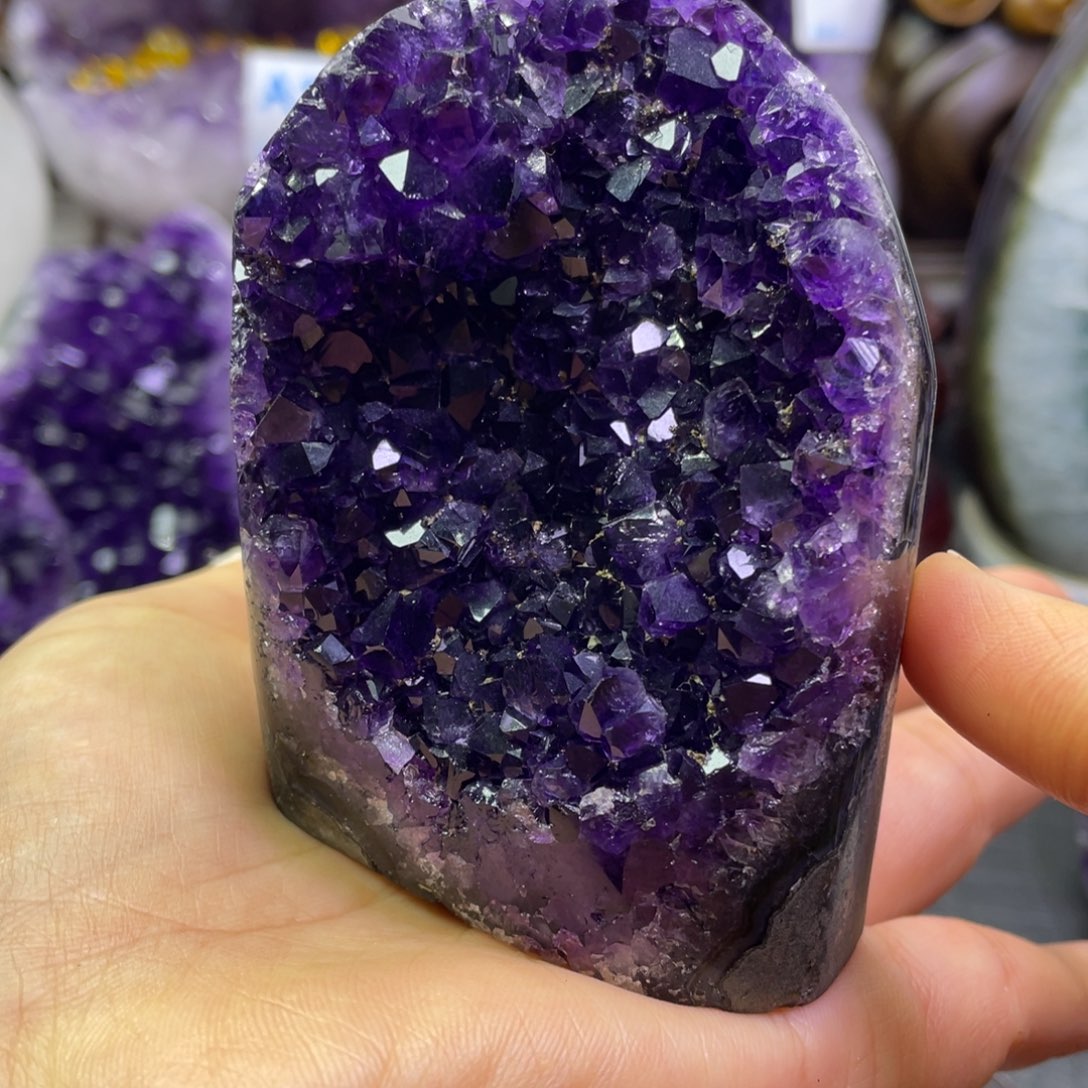 大型摆件（非配饰）紫晶未镶嵌