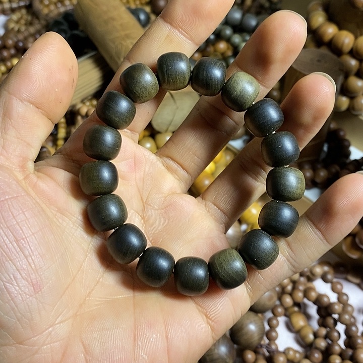 檀香木其他随**安奶香味，