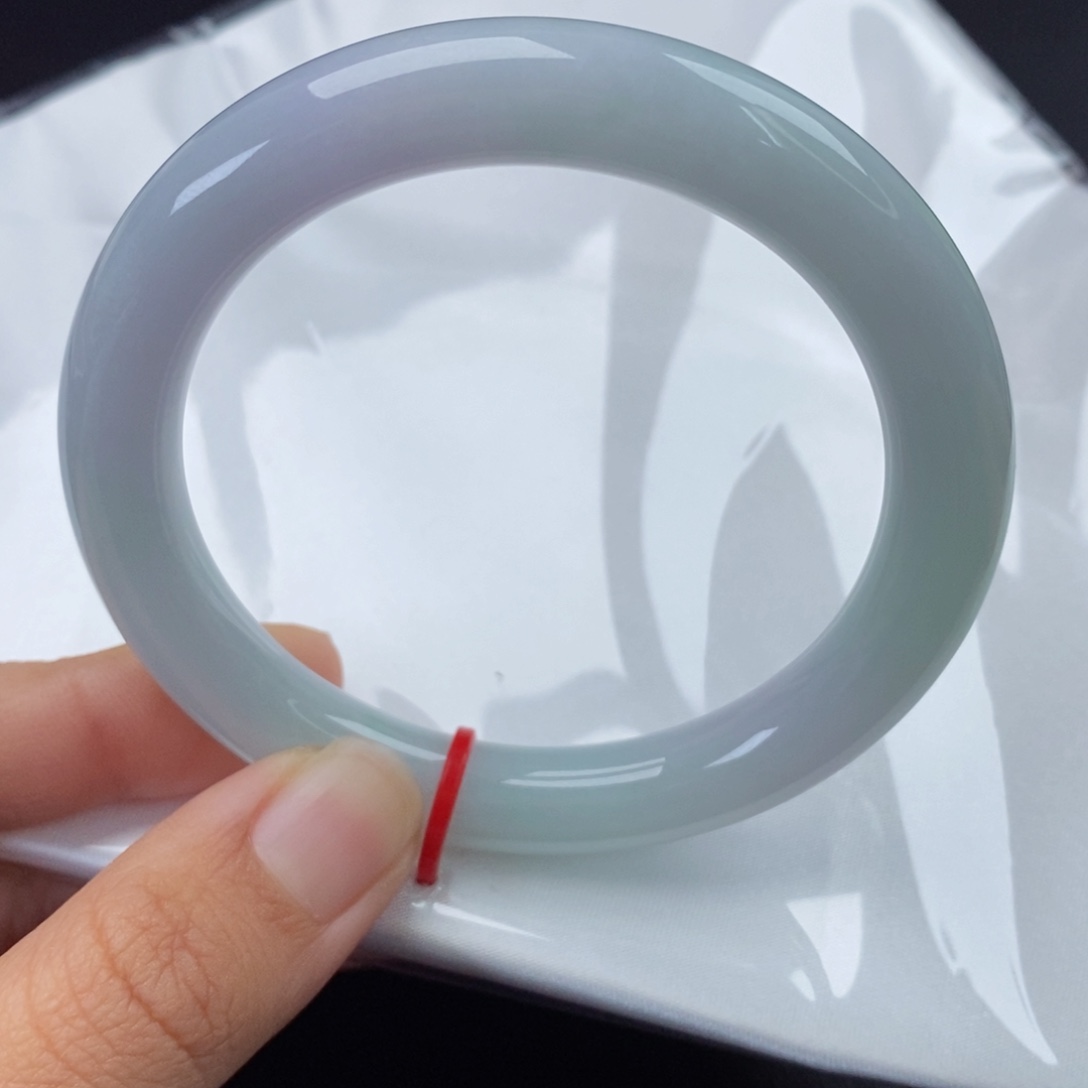 翡翠手镯（圆镯）未镶嵌