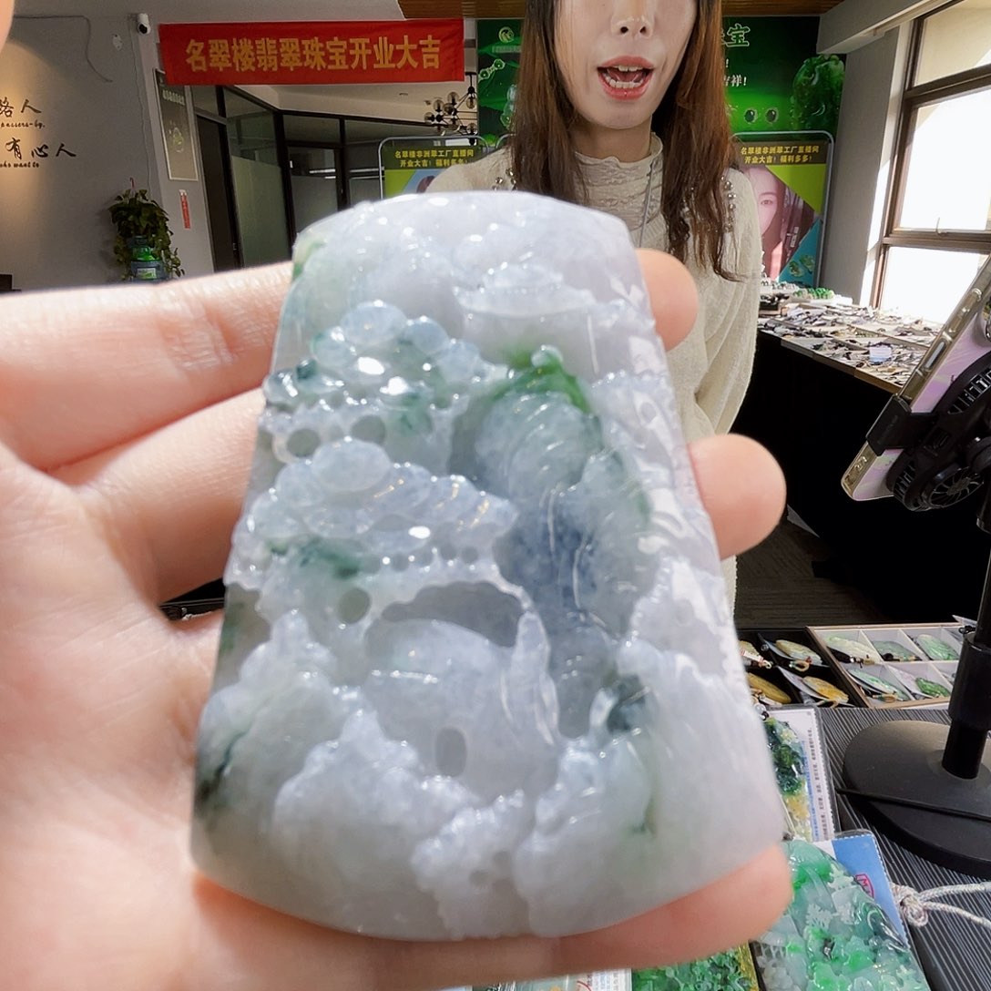 颈饰未镶嵌翡翠翡翠