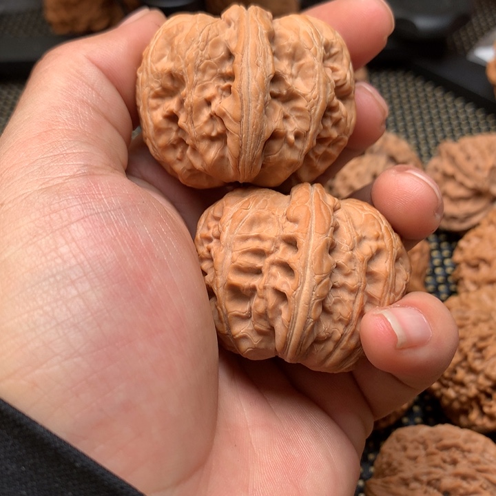 文玩核桃把件叶****】元宝