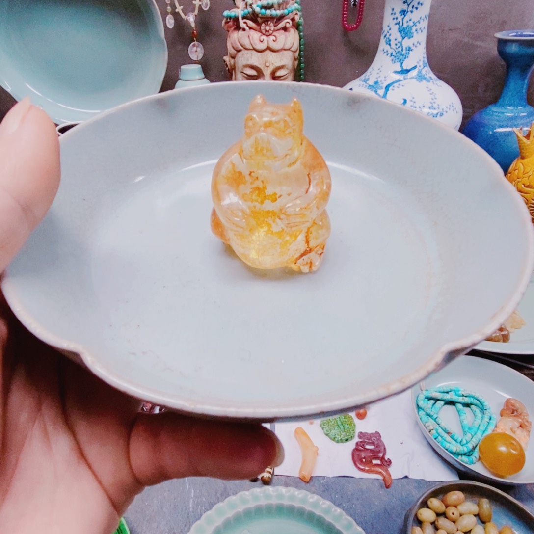 瓶瓷器及其他器物都可以作为礼品