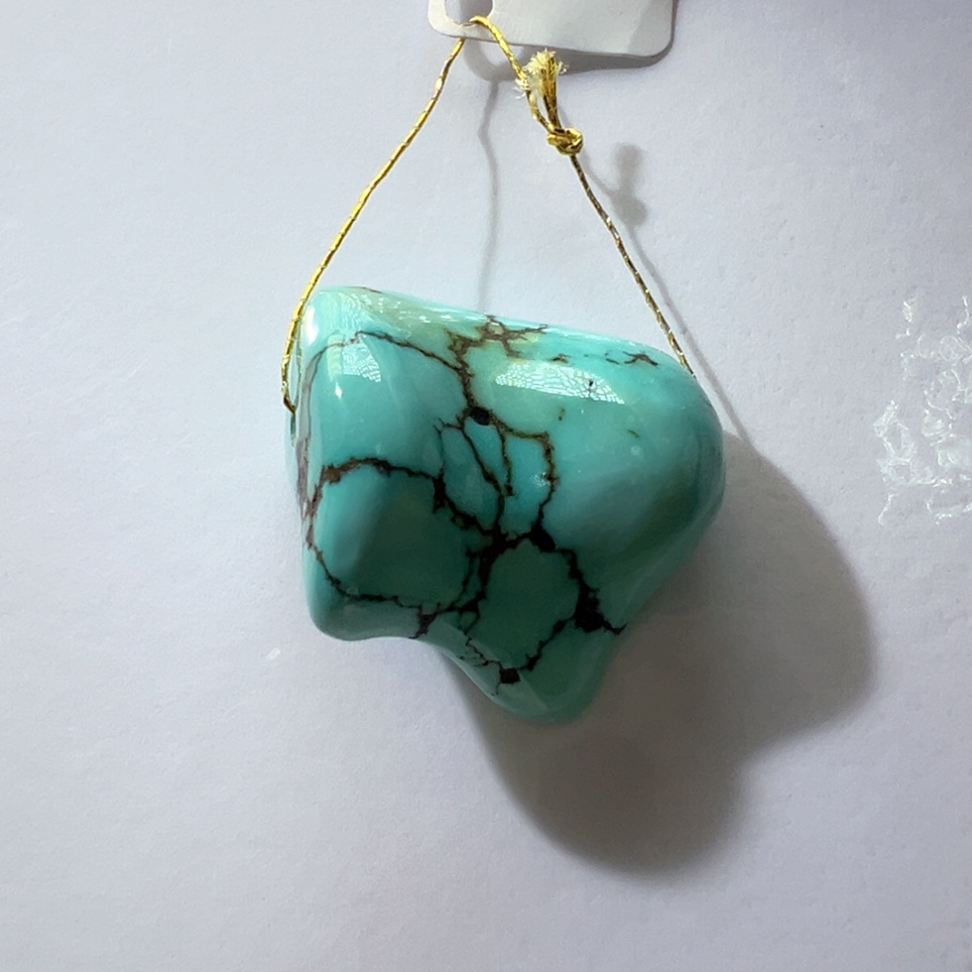 绿松石未镶嵌挂件
