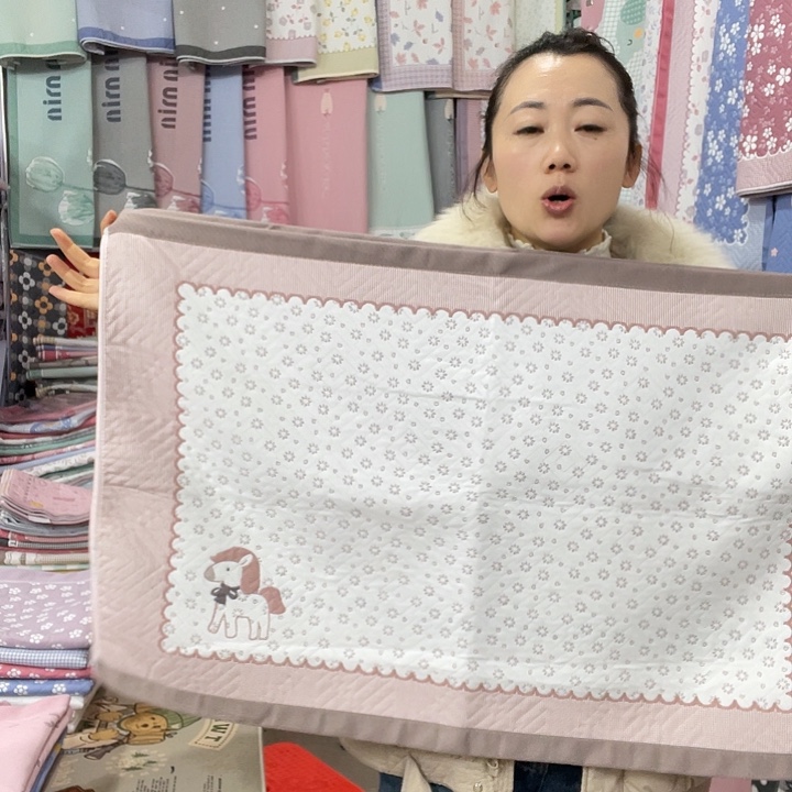 棉特价促销咖色小马