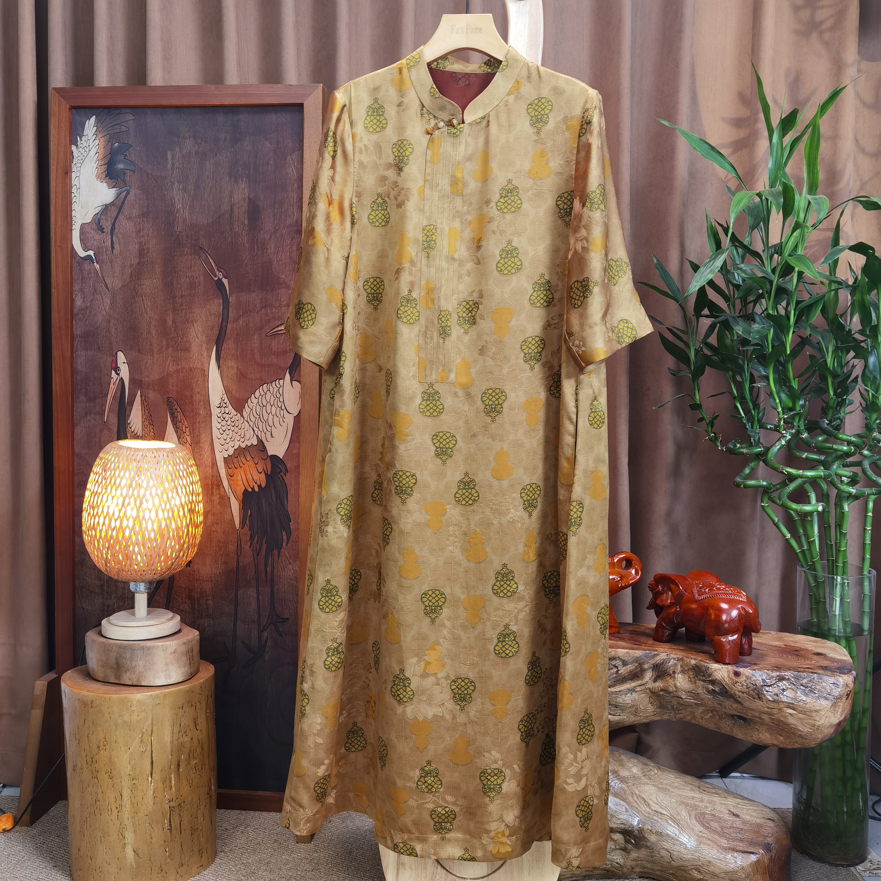 富美服装精品店香云纱连衣裙F6123黄底绿葫芦