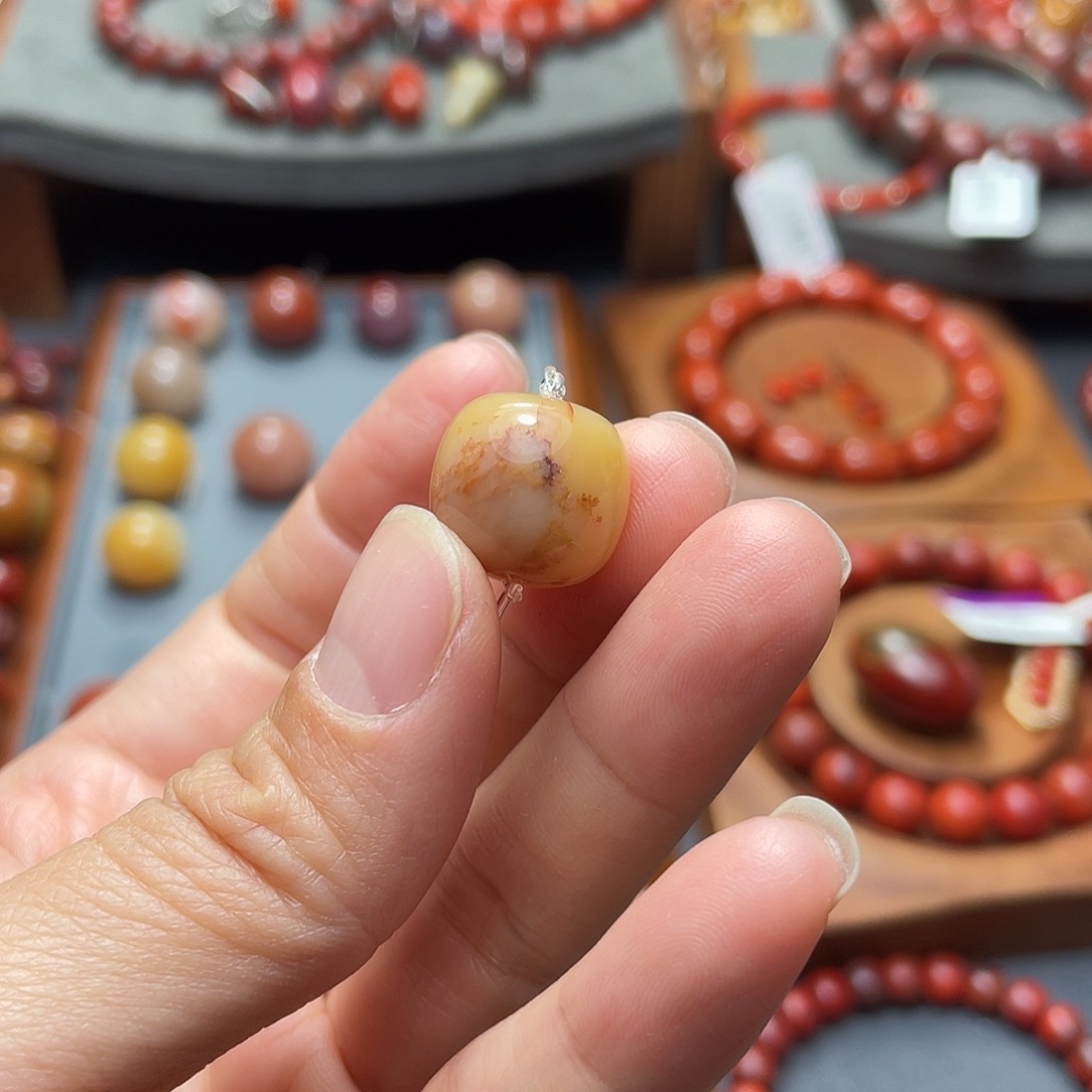 未镶嵌单珠15多样性发1南红玛瑙